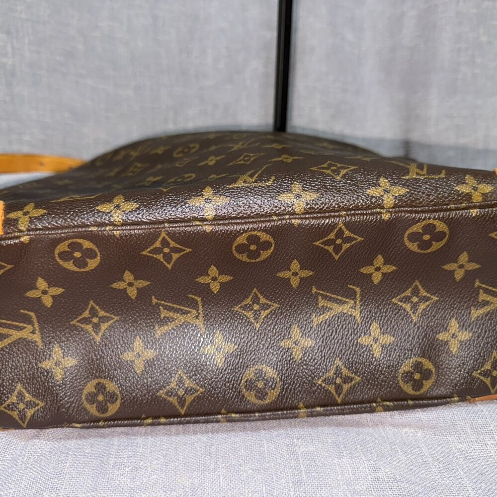 **Authentic** LOUIS VUITTON MONOGRAM BOULOGNE 35 SHOULDER BAG - Picture 8 of 12